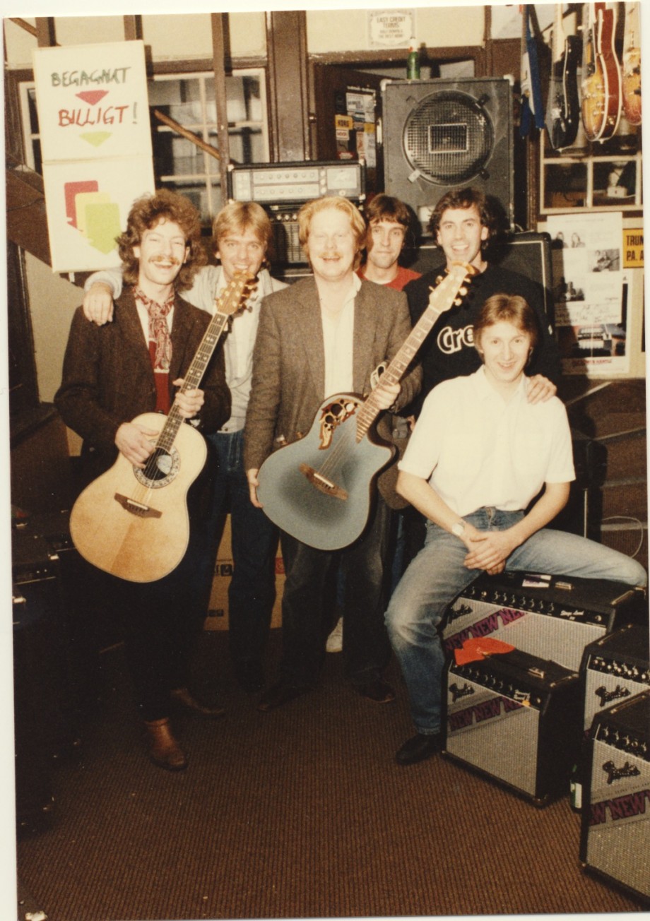 Demogig på MUG. Peter , Bruce ,Ulf,Roger,Bruce och Chrille.